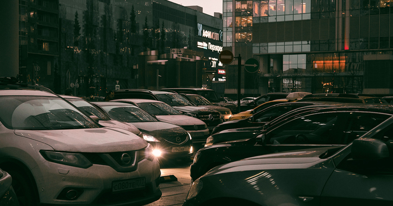 Uusien autojen kauppa kasvoi 4,3 prosenttia Venäjällä vuonna 2021