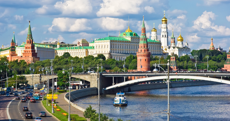 Muutos Venäjän vapaapäiväkalenteriin: työpäivät 4.-7. toukokuuta muuttuvat vapaapäiviksi