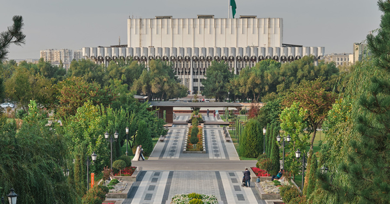 Uzbekistanin keskuspankki ennustaa inflaation pysyvän yhdeksässä prosentissa vuonna 2024